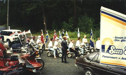 SGANDMEETING90KUVA2.jpg